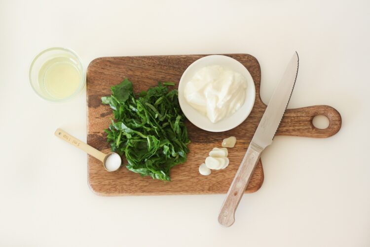 Warzywne kulki w sosie szpinakowym - Krok 1