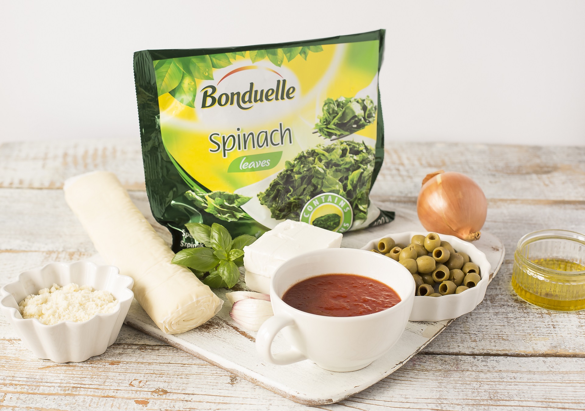 Pizza ze szpinakiem i serem feta - Składniki