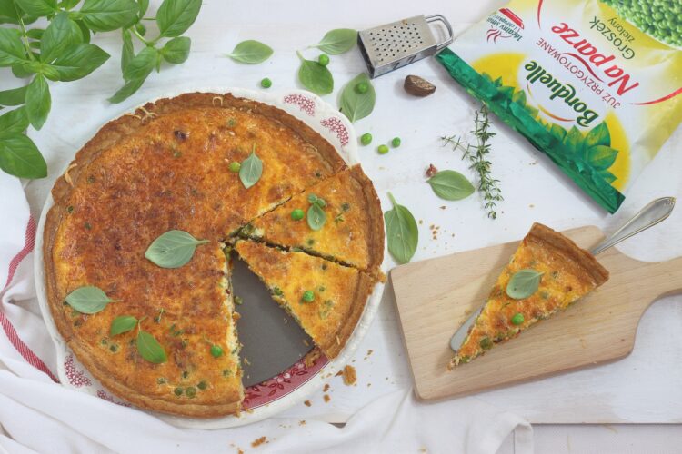 Tarta lotaryńska z zielonym groszkiem 