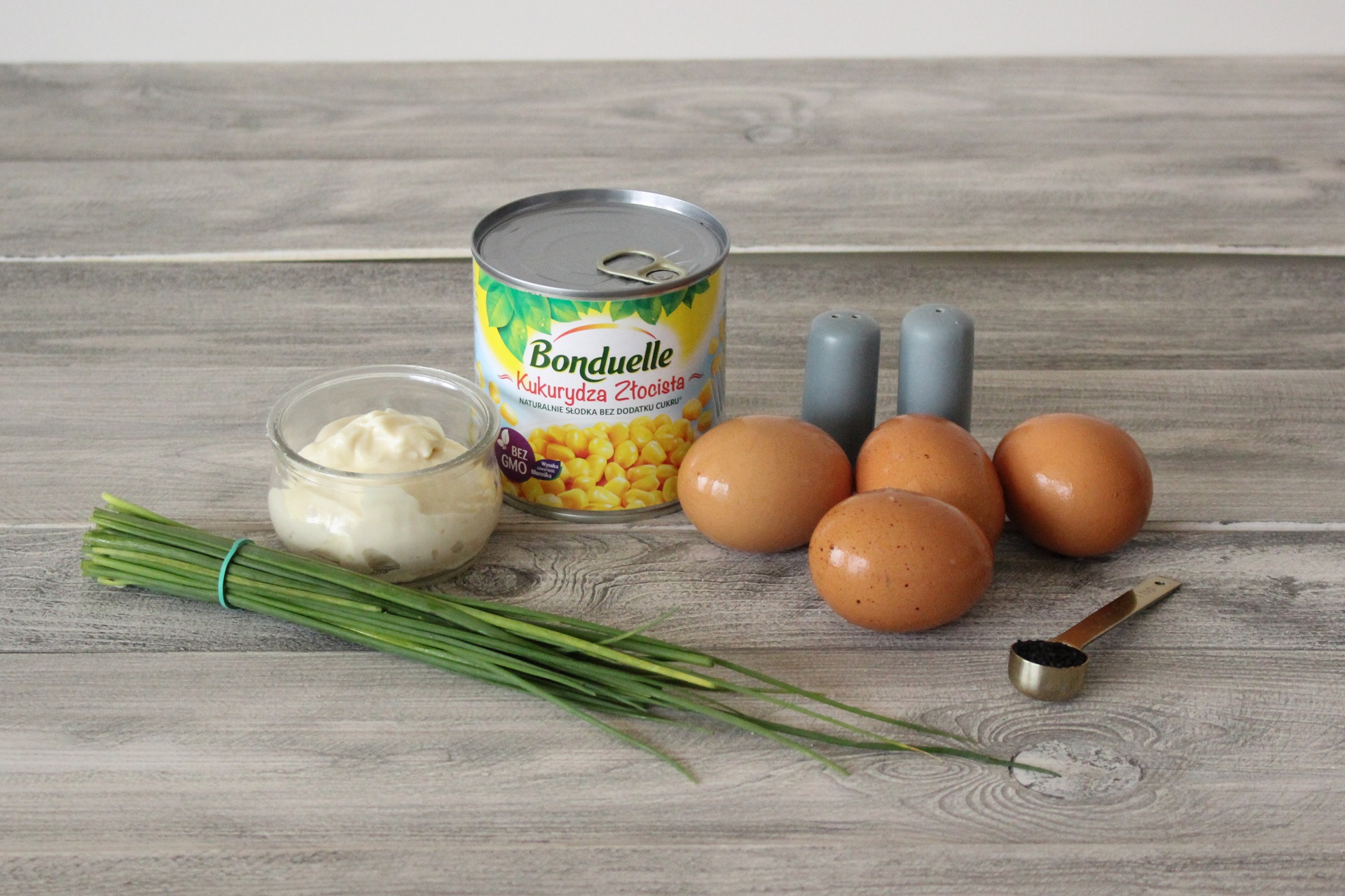 Jajka faszerowane pastą z kukurydzy - Składniki