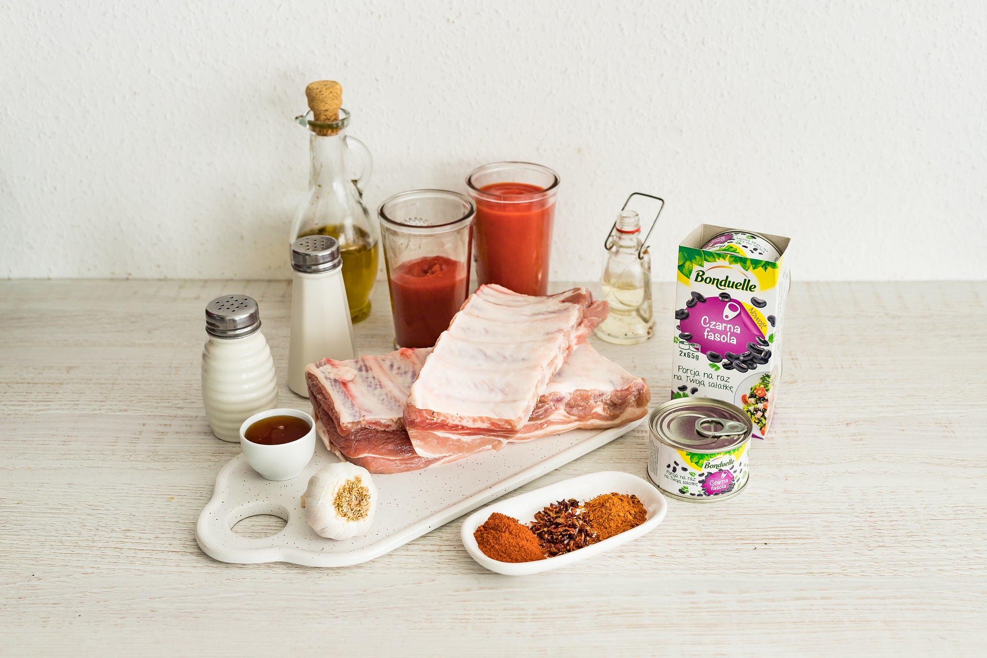 Grillowane żeberka z sosem barbecue z czarną fasolą - Składniki