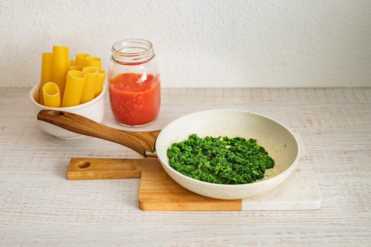 Cannelloni ze szpinakiem i serem - Krok 1