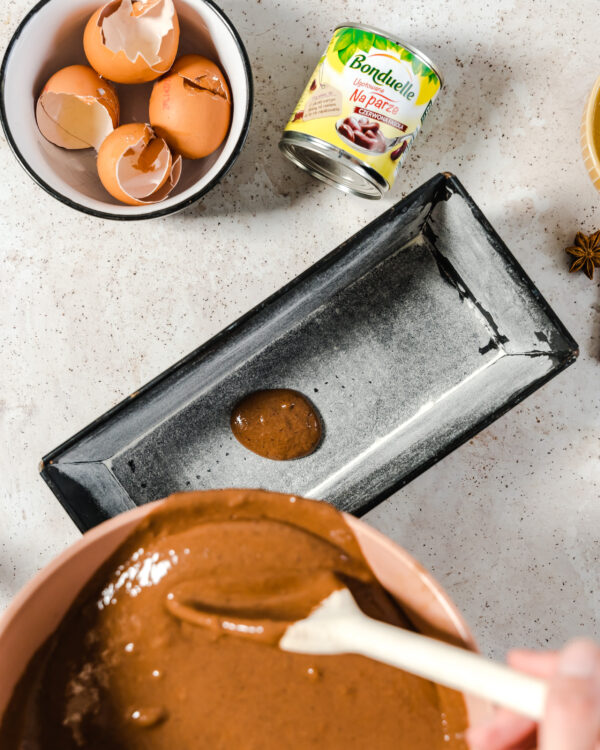 keksówka do piernika z fasoli - zdjęcie